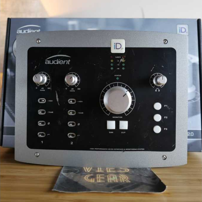 Audient iD 22 iD22 USB Audio Interface 10 input & 14 output