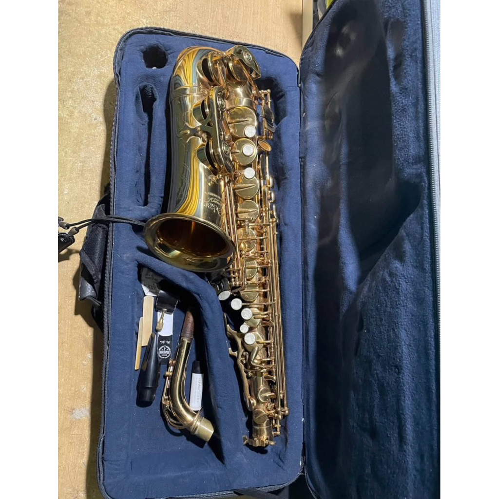 Saxophone Walker Alto