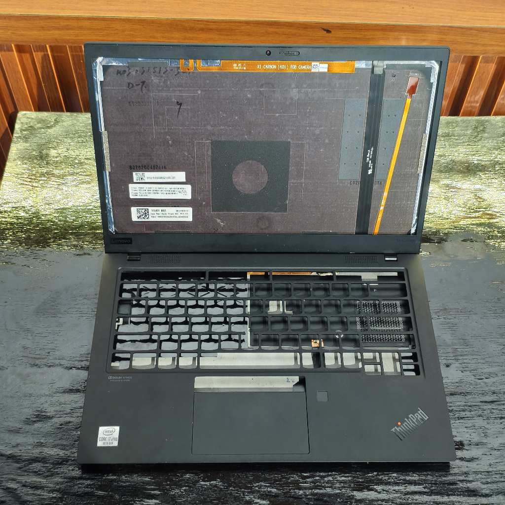 CASING THINKPAD X1 CARBON GEN 8
