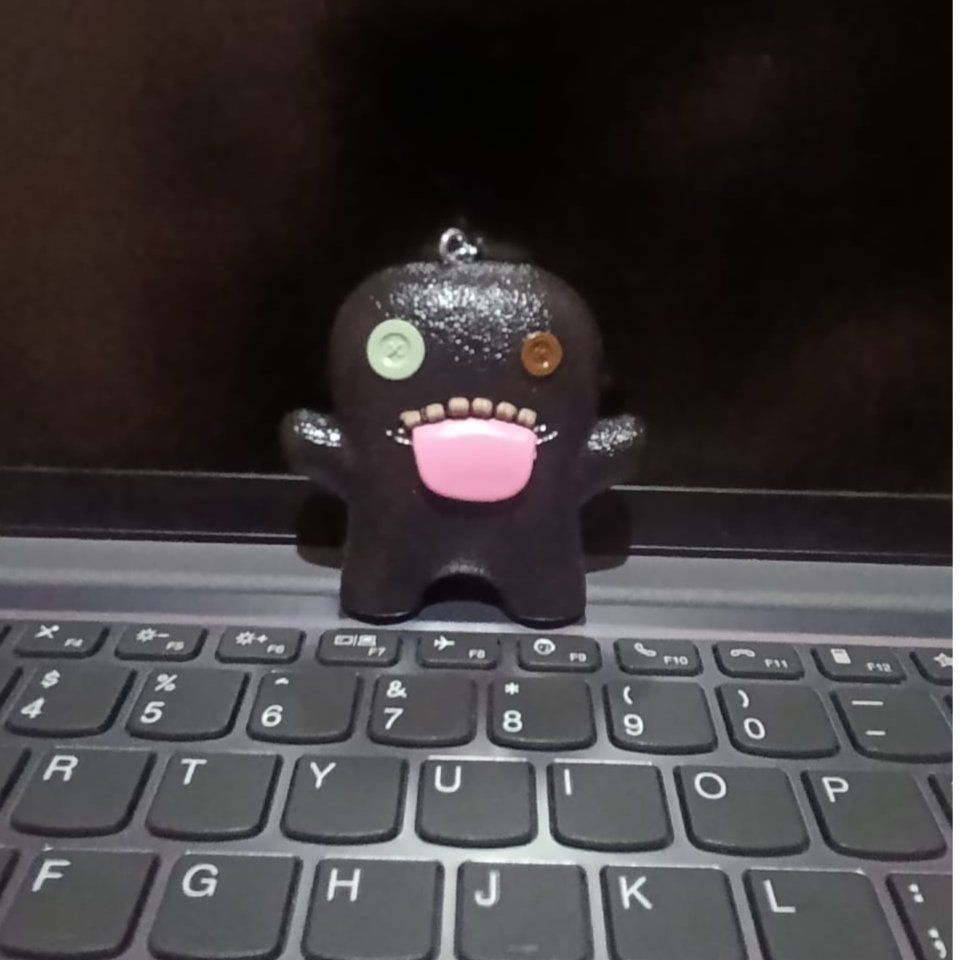 fuggler keychain  gantungan kunci  fugler  original gantungan kunci lucu gantungan kunci jelek