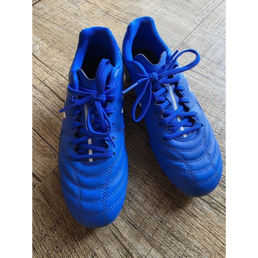 preloved sepatu futsal anak asics
