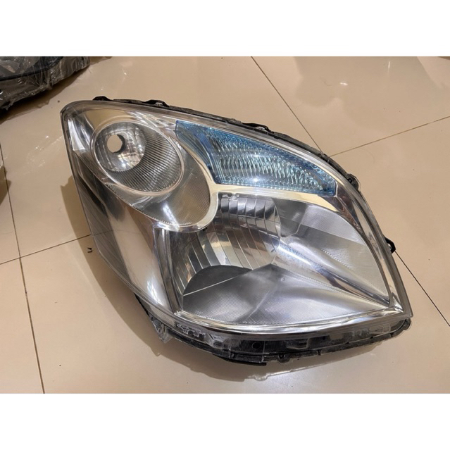Headlamp Lampu depan Suzuki Karimun Wagon R GA GX GS sebelah Kanan original