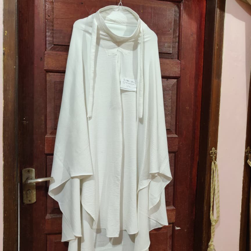 [Preloved] Jilbab syari Putih Tulang
