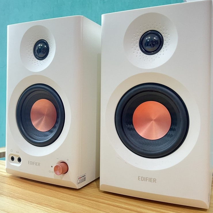 Edifier MR3BT White Black Studio Monitor Bluetooth V5.4 Pure Audio Active High Power Powered