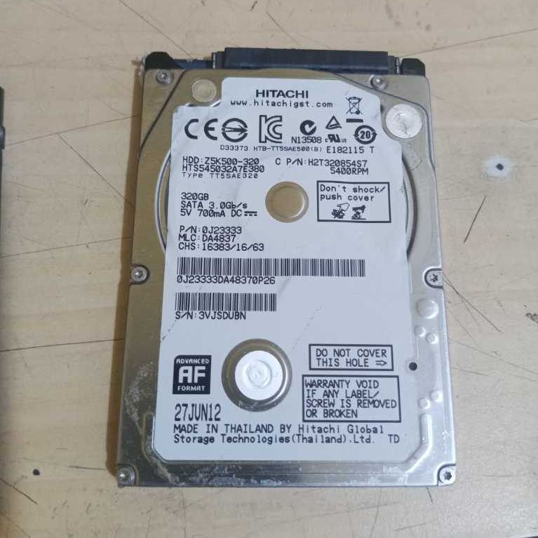 Hardisk 320GB Laptop Hitachi Harddisk Internal 2.5 sata