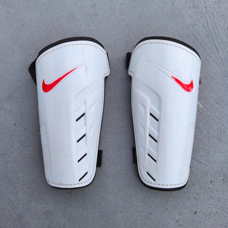 Deker Football Deker Futsal Deker Bola Deker Murah Deker Second Deker Vintage Deker Ni ke Total 90 C