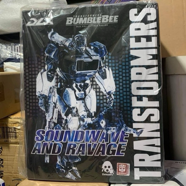 Theeezero Three A DLX Soundwave and Ravage Sound Wave Transformers