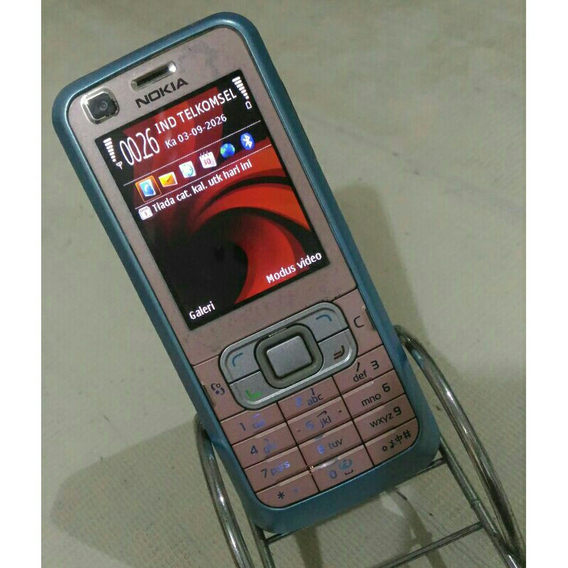 NOKIA 6120c