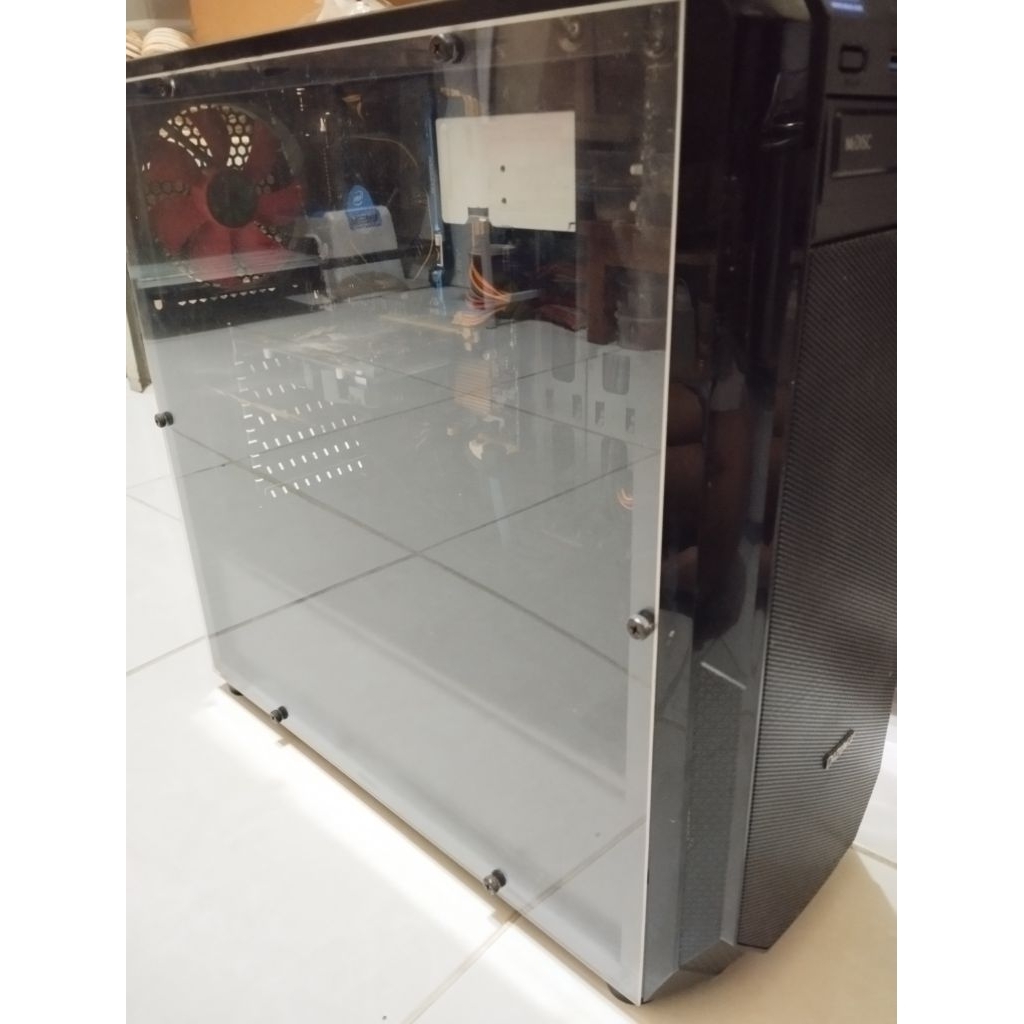 PC rakitan gaming/office, second/bekas, Intel i7 4790 amd R7 240