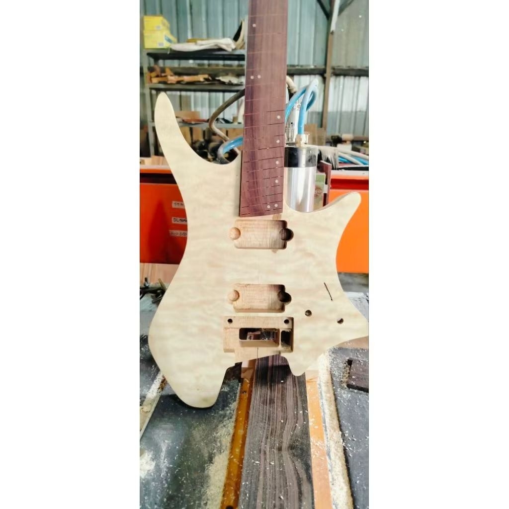 custom body neck gitar strandberg 6 string