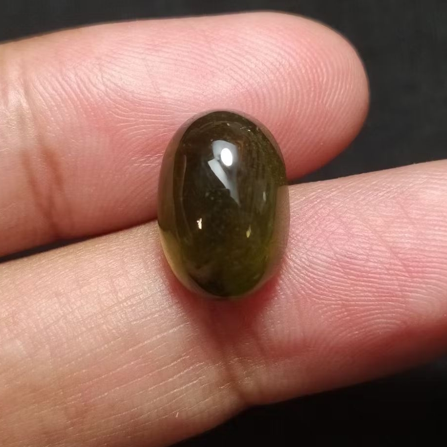Natural green sapphire // safir hijau // green safir Afrika // bangsing ijo manten // bangsing kresn