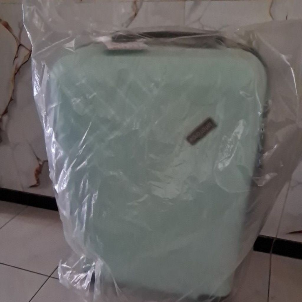 Koper 22 inch Anti pecah (Polo Louis)