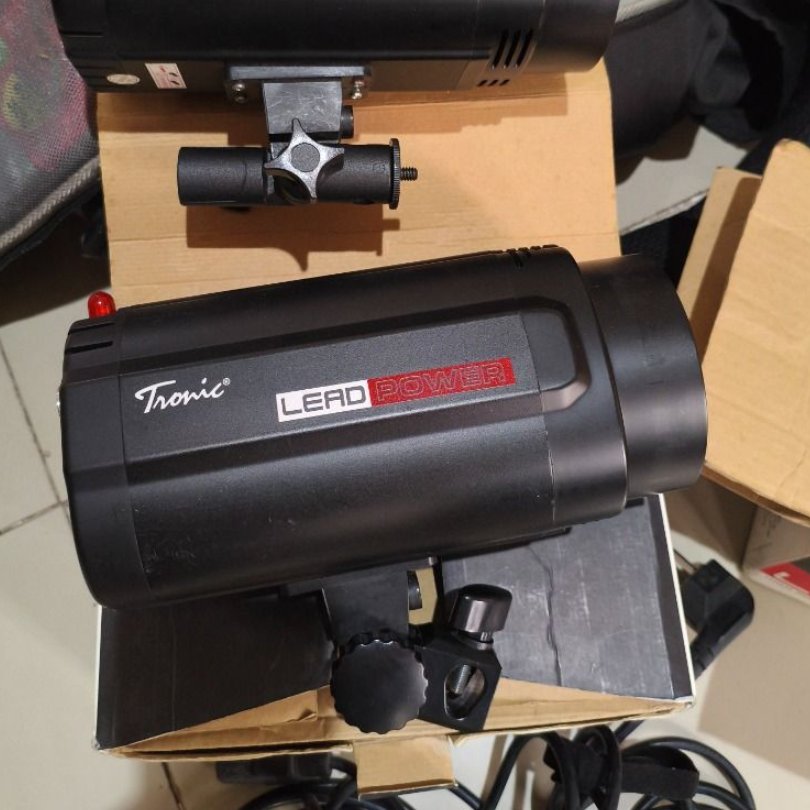 Lighting Flash Studio Tronic Lead Power