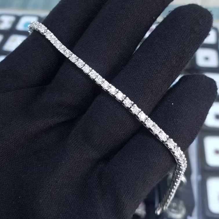 Gelang Emas Putih 10,20 Gram Full Berlian Asli 1,90 Carat Natural Diamond