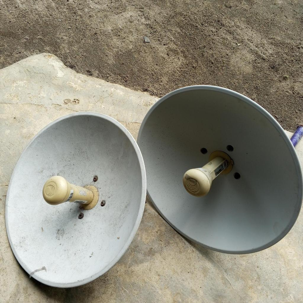 Cambium Force 200 5ghz Normal Like New