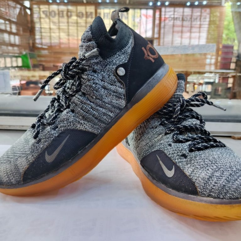 Sepatu Basket NIKE ZOOM KD 11 'Still KD' Size 45 29 cm ORIGINAL