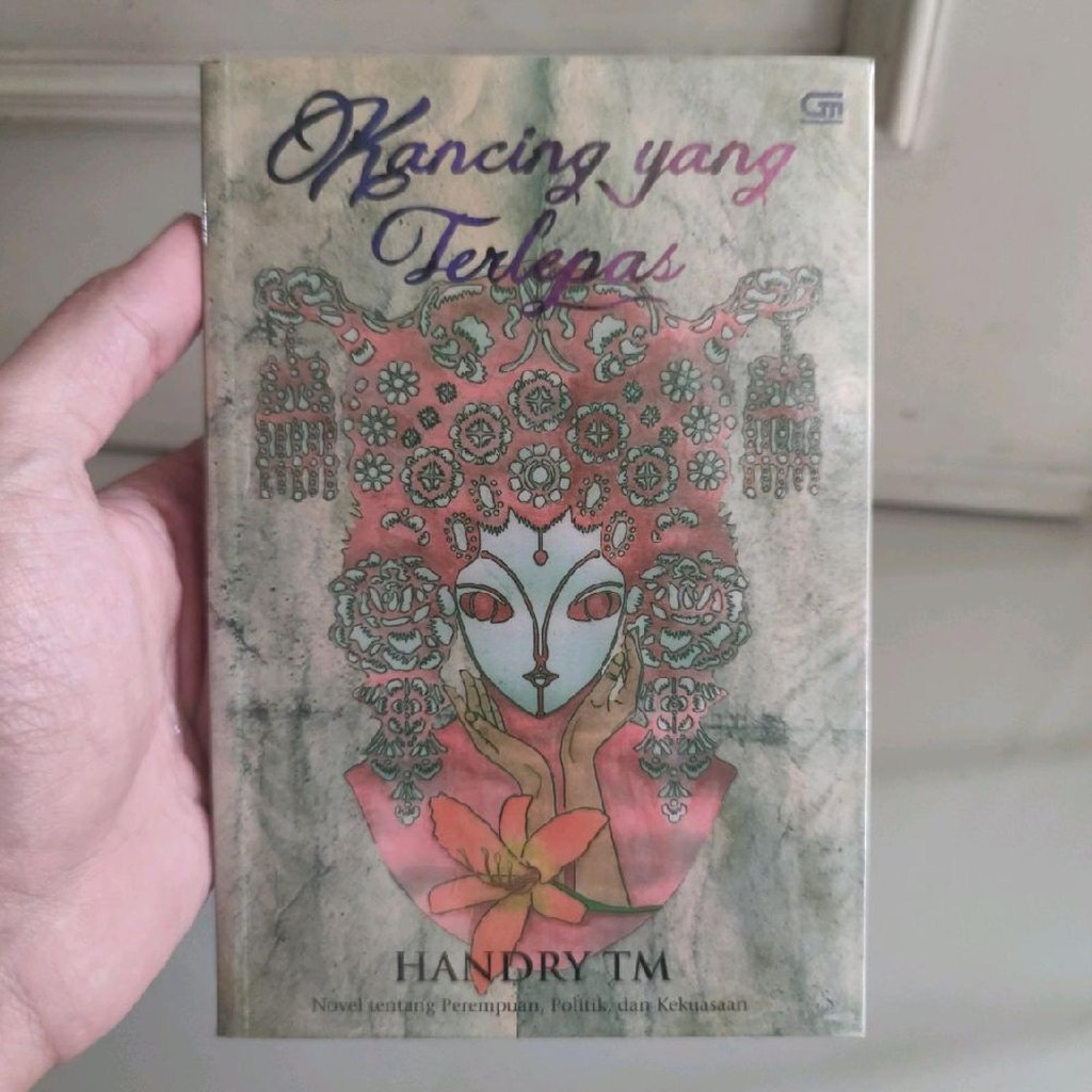 BEKAS - ORIGINAL - Buku Kancing yang Terlepas - Handry TM