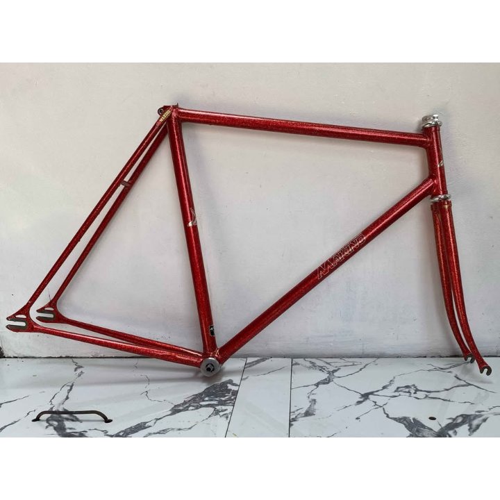Frameset Makino NJS color red sparkle size 53 include headset & bottom bracket Hatta Swan NJS