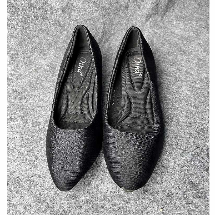 PRELOVED OTHA Sepatu Heels Wanita Hitam SIZE 29 insole 24cm + BOX