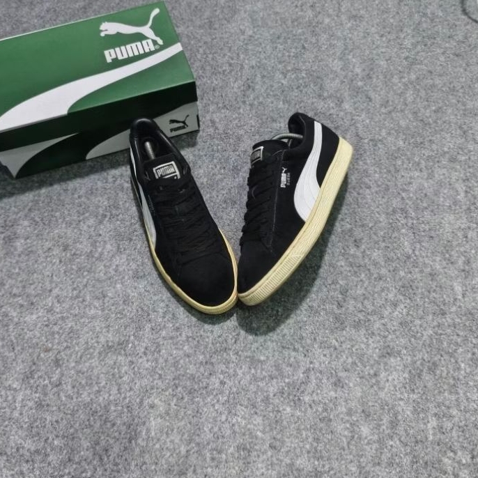 Sneakers Puma Suede Hitam size 43
