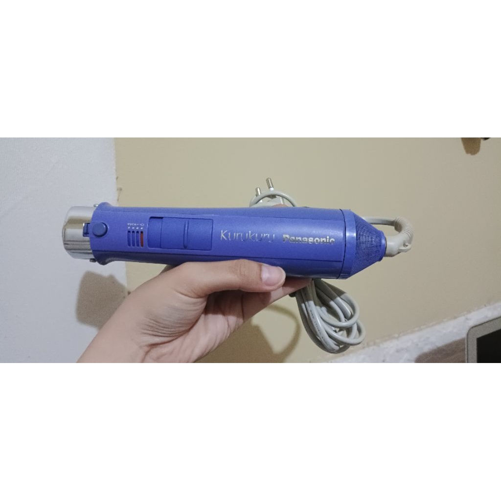Pengering Rambut Panasonic Kurukuru Portable Biru dengan Kabel