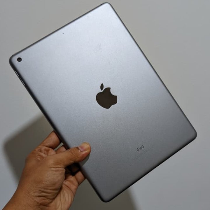 iPad 5 128GB Wifi Bekas / Second Original