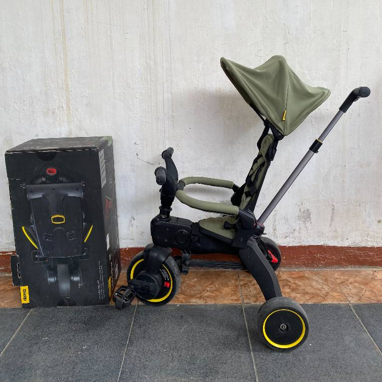 Doona Liki Trike S3 - Sepeda Dorong Roda Tiga Travel Stroller Anak Bayi / preloved