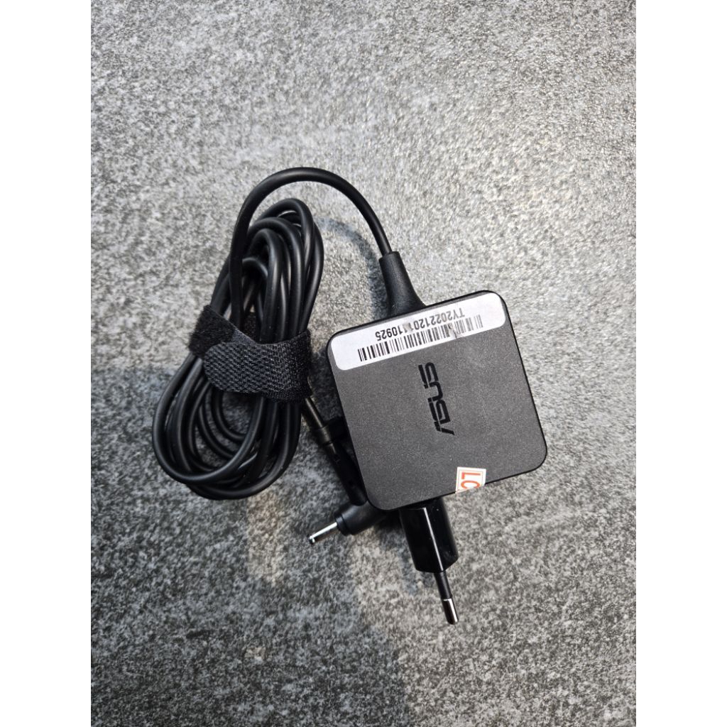 Charger laptop asus ADP 33BWA ori copotan