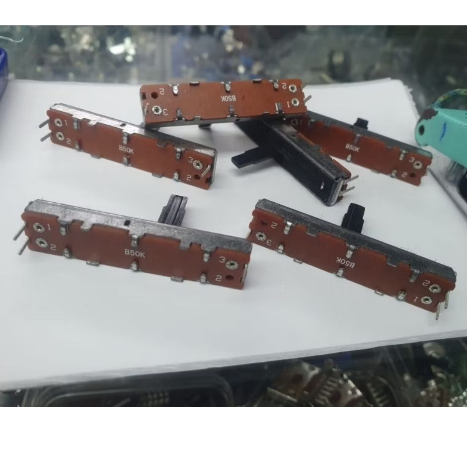 Potensio Geser 4,5cm kaki 2-1 B50k