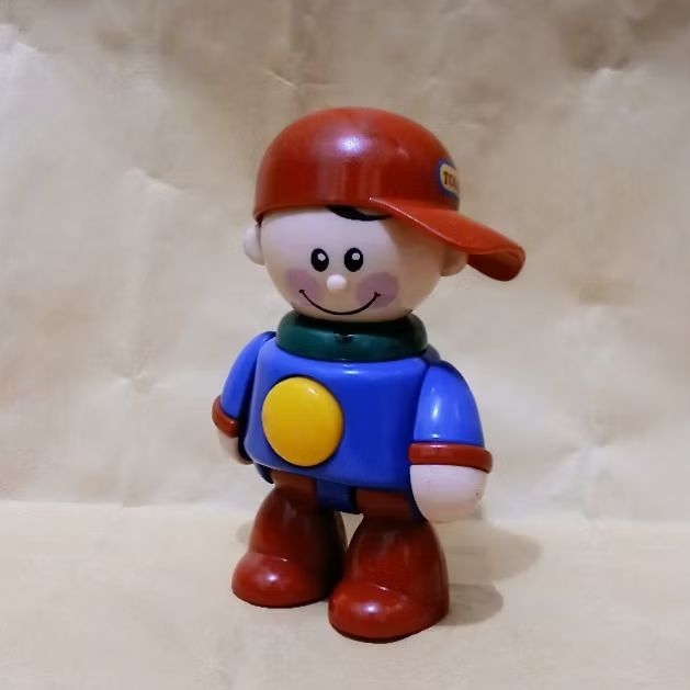 FIGURE TOLO FIRST FRIENDS BOY Original VINTAGE