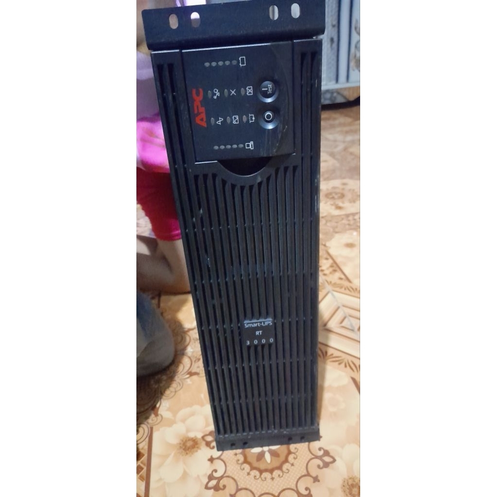 ups apc rt 3000 bekas