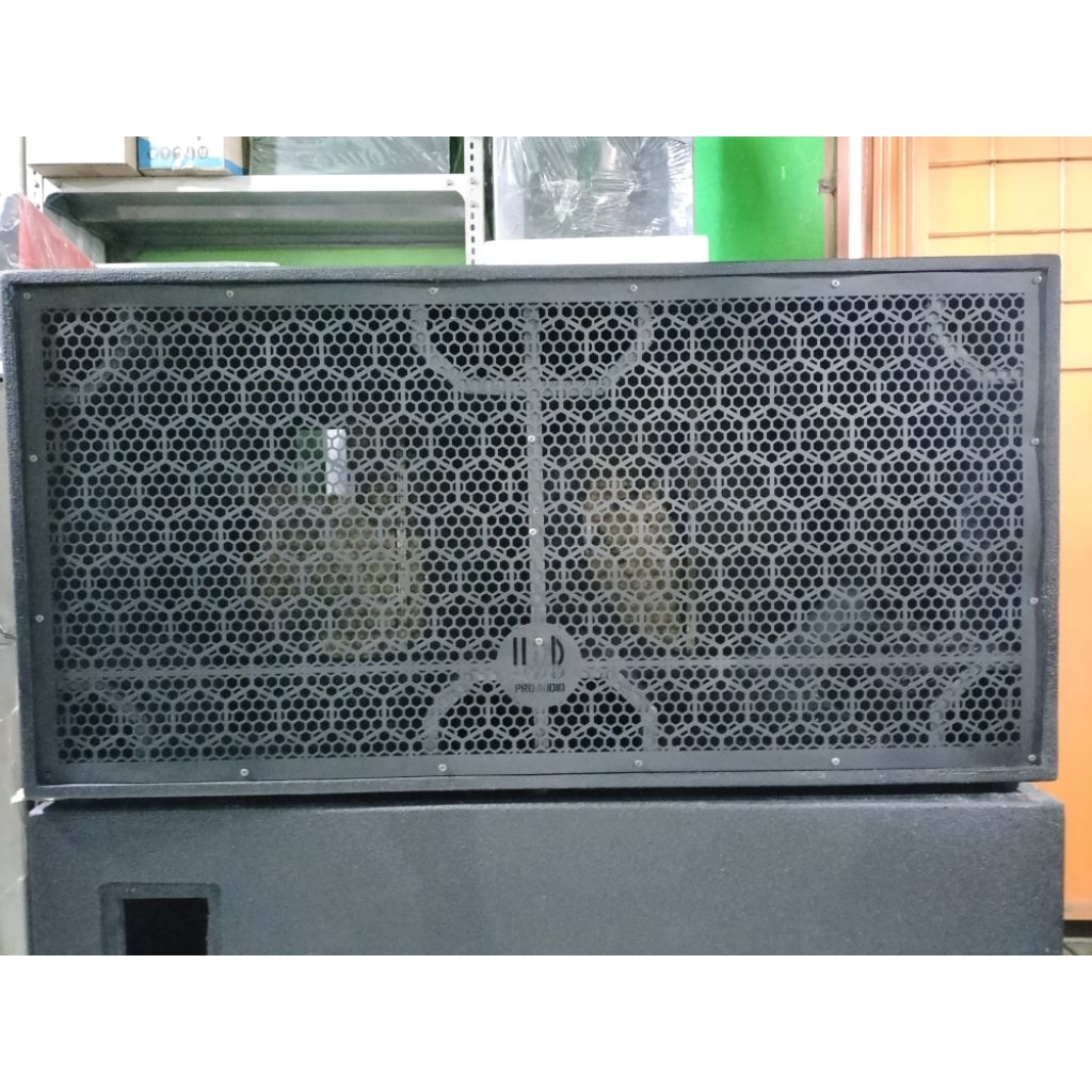 BOX 18 INCH MODEL PLANAR DOBLE