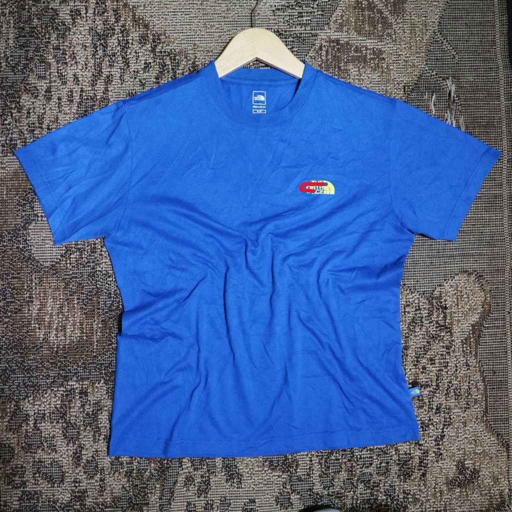 thrifting kaos big logo