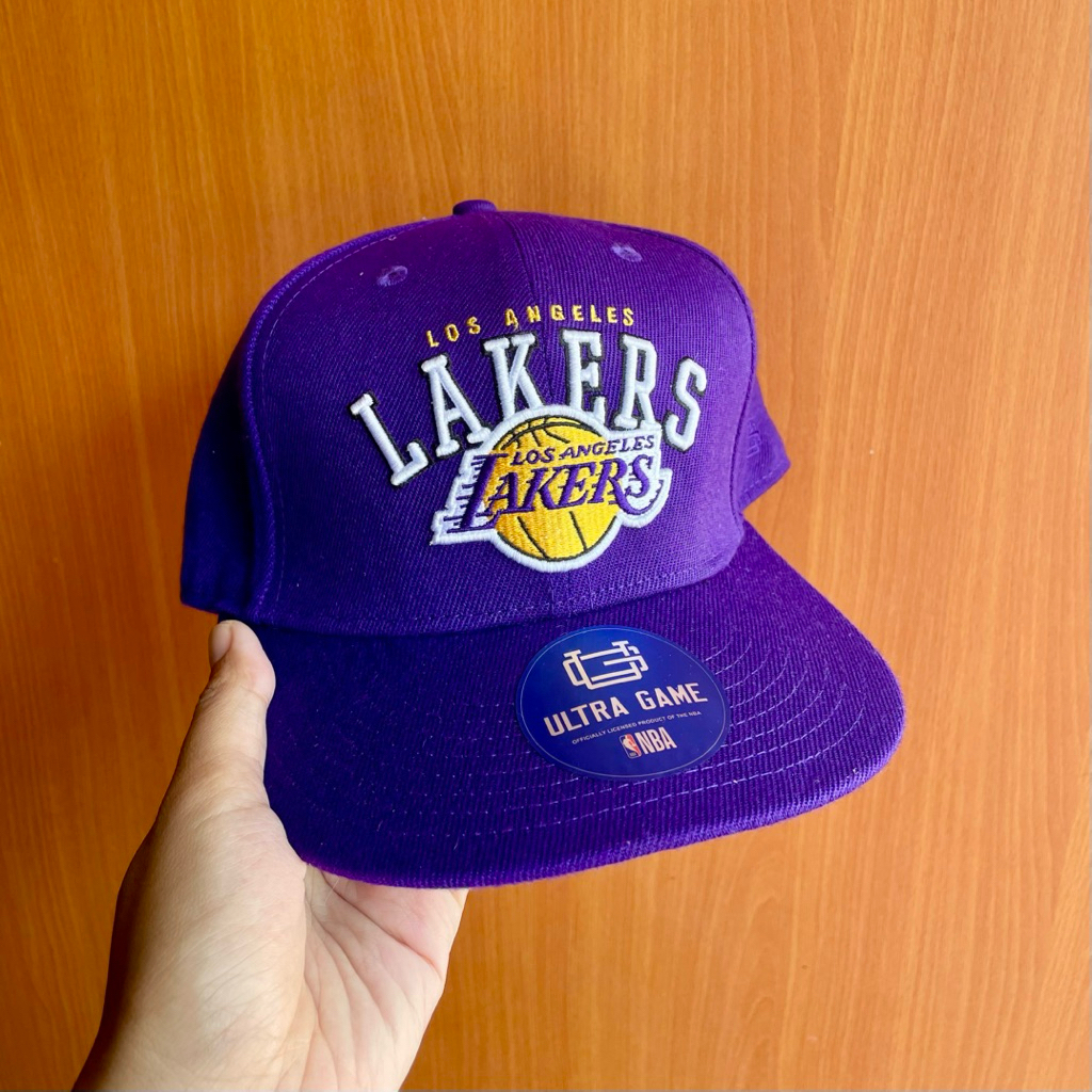 ORIGINAL LAKERS BASKETBALL MERCH/TOPI LAKERS 100% ORI