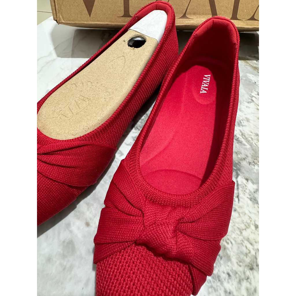 Vivaia Original Red New size 37-37.5