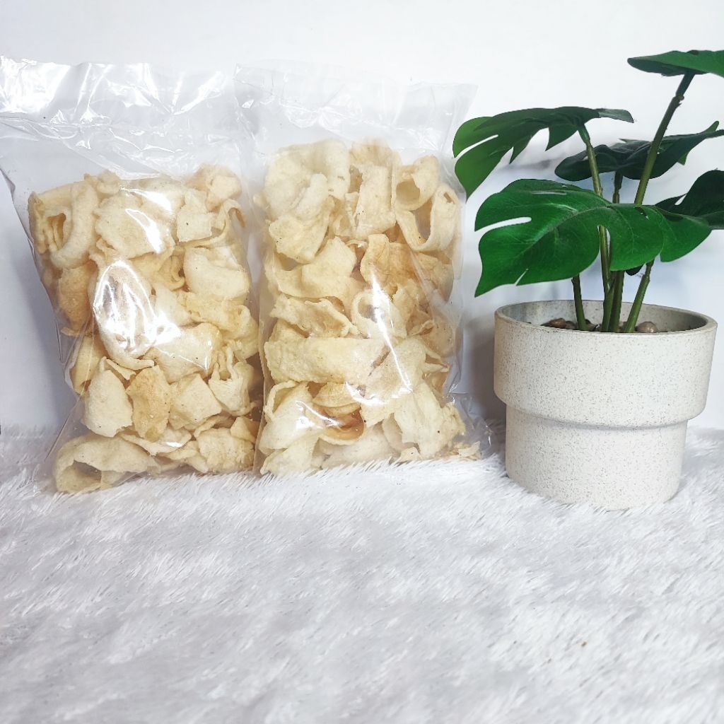 

Keripik Golak / Golak Kering Cemilan Tradisional Asli Kebumen Oleh Oleh Khas Kebumen