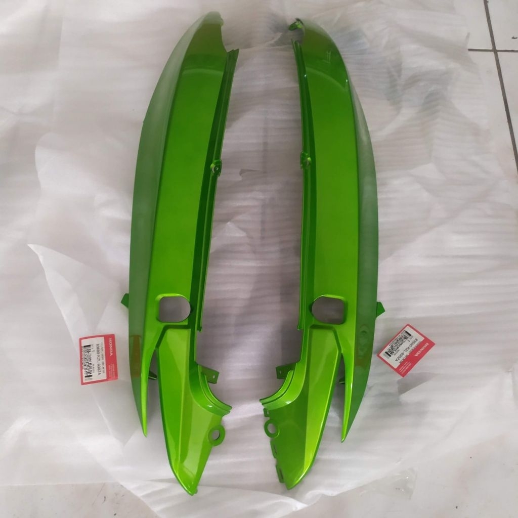 Body honda spacy KZL hijau kiri kanan original