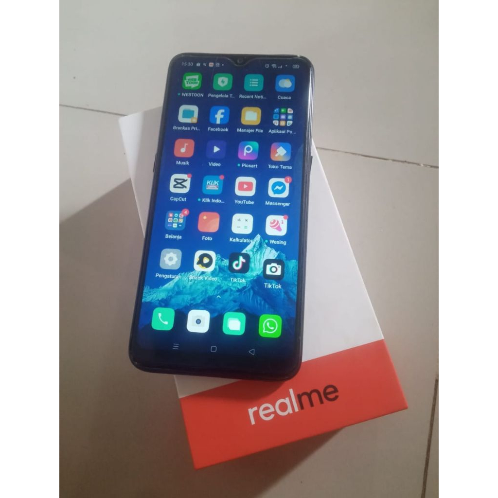 Realme 2 pro second