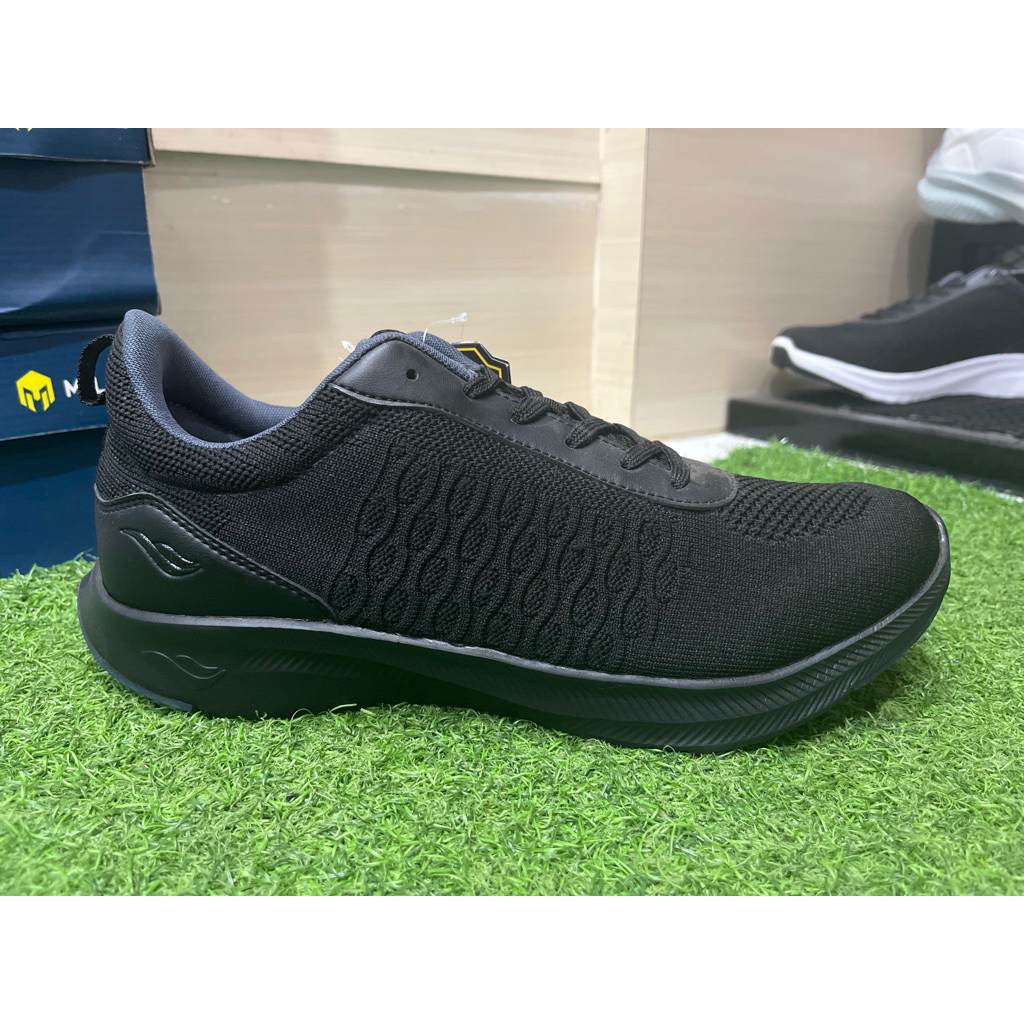 Sepatu DESLE Phoenix Hitam