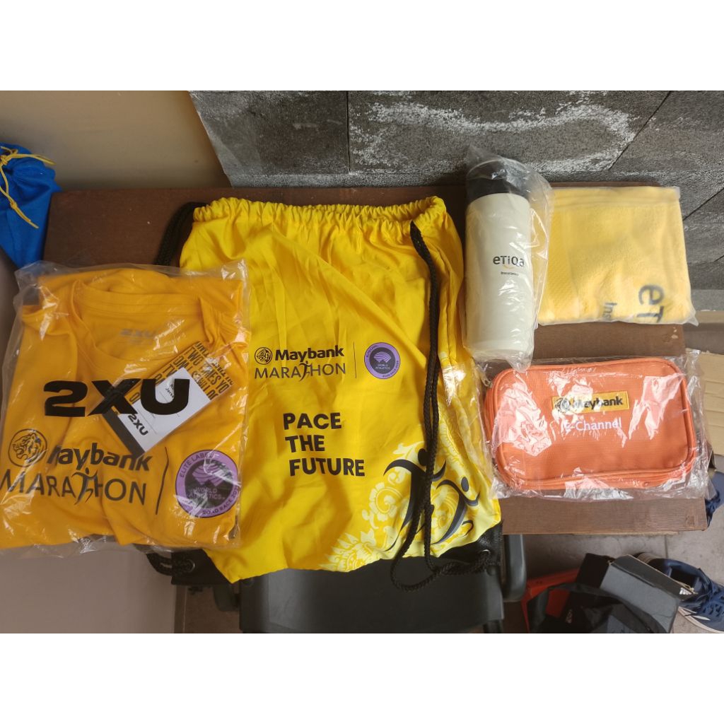 Jersey dan Tas Serut Maybank Marathon 2025