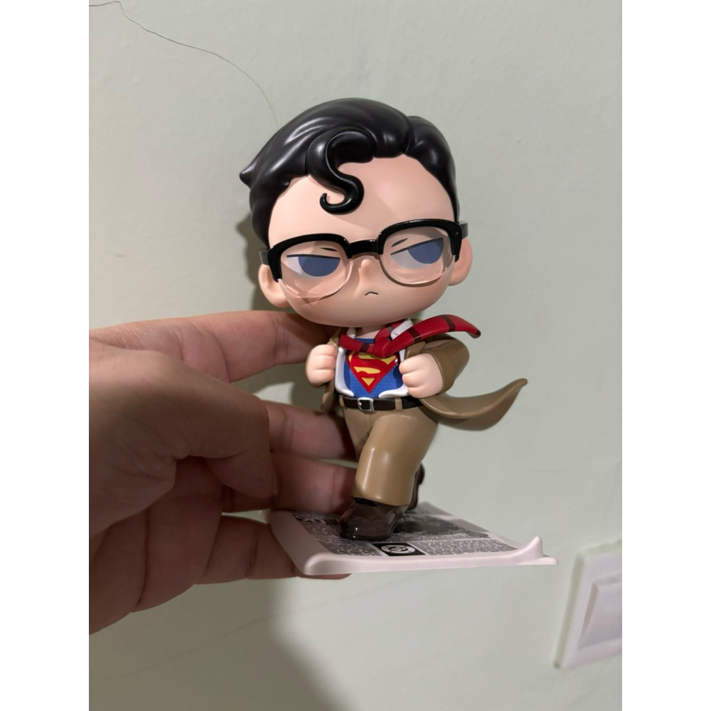 KUBO SUPERMAN FIGURINE (SIGNED)