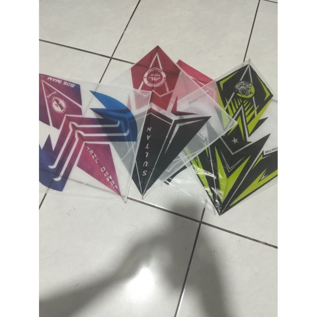 layangan sukhoi aduan