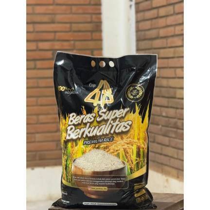 

Beras Super Berkualitas & Premium 44s Hitam 5Kg - Rp82.500