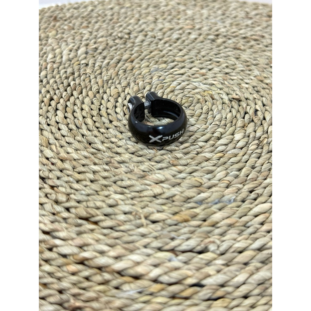seatclamp xpush warna black