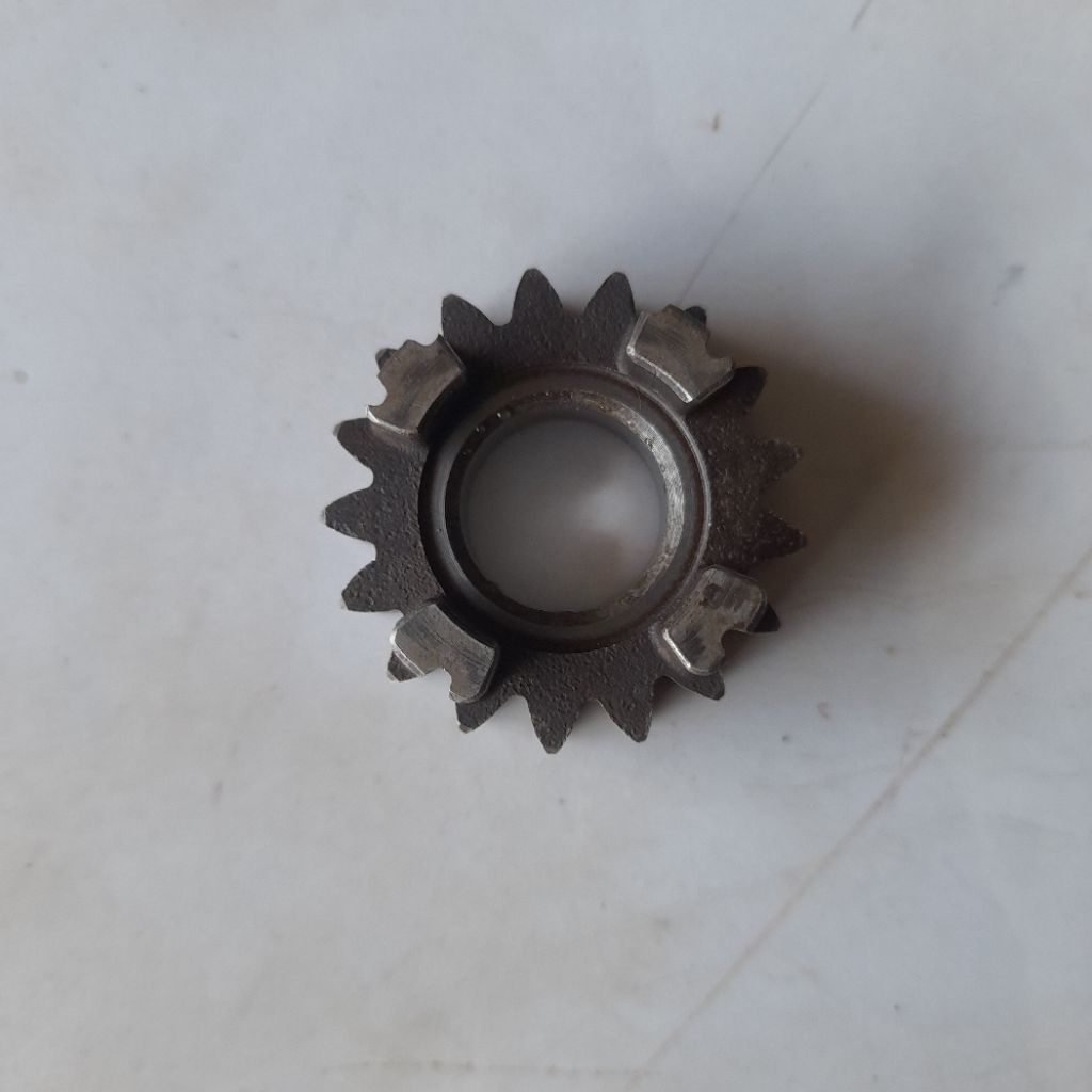 GIGI RASIO 17 T YAMAHA VEGA R LAMA BEKAS ORIGINAL