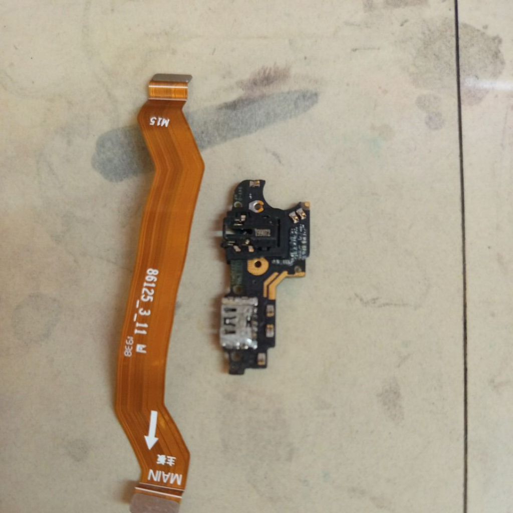 FLEXIBLE CHARGER/BOARD CHARGER REALME 5