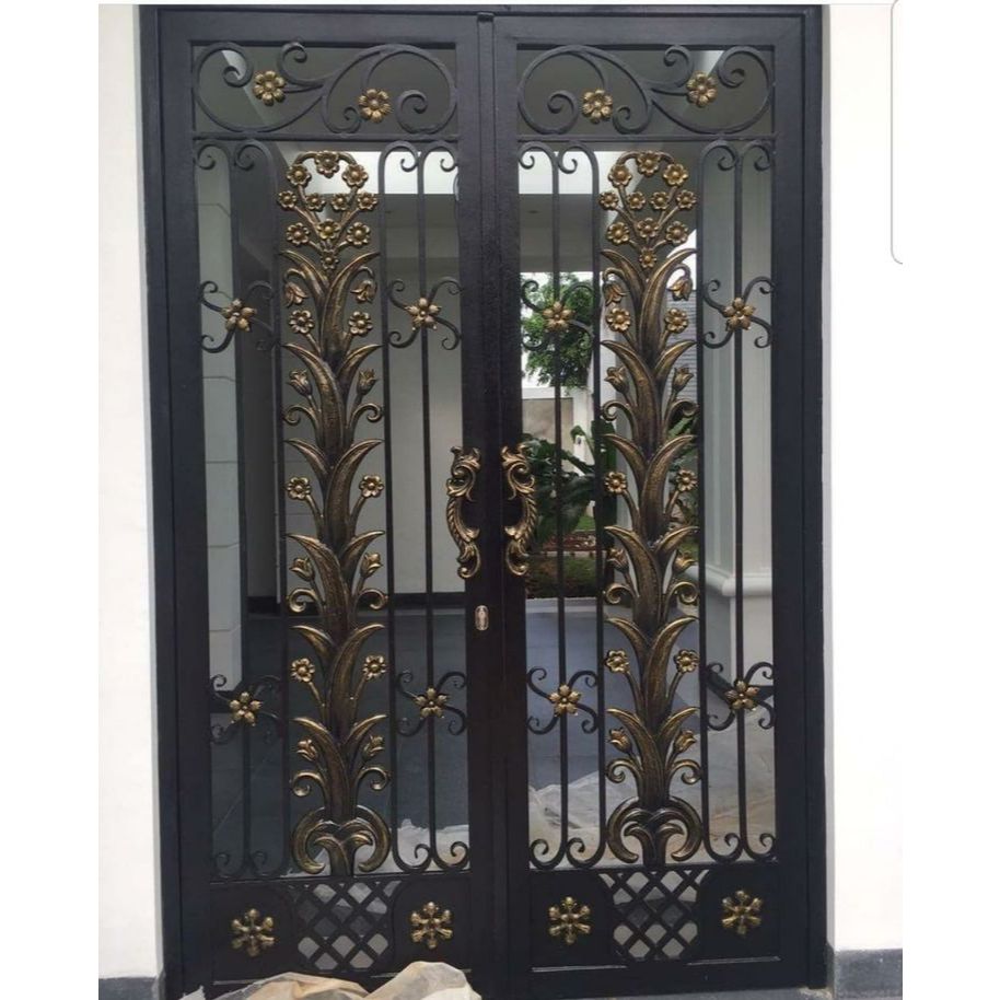 pintu besi tempa klasik