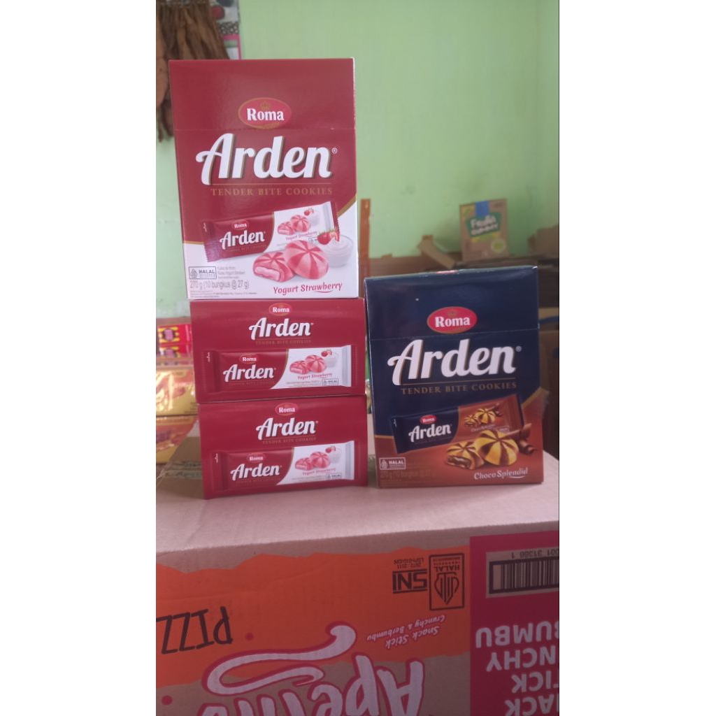 

Biskuit Roma Arden choco splendid & yogurt strawberry ( 10pcs @ 27gram)