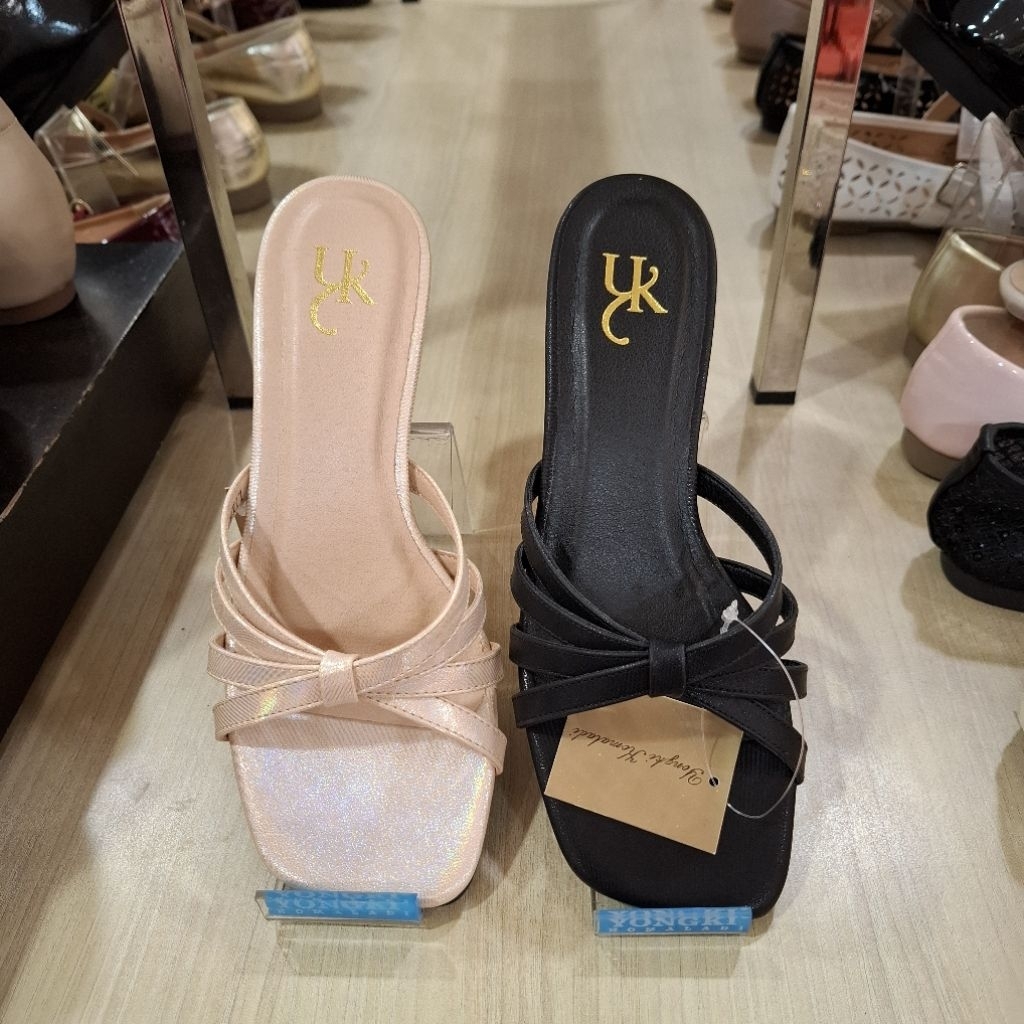 Sandal Pesta Wanita Yongki Komaladi ORI