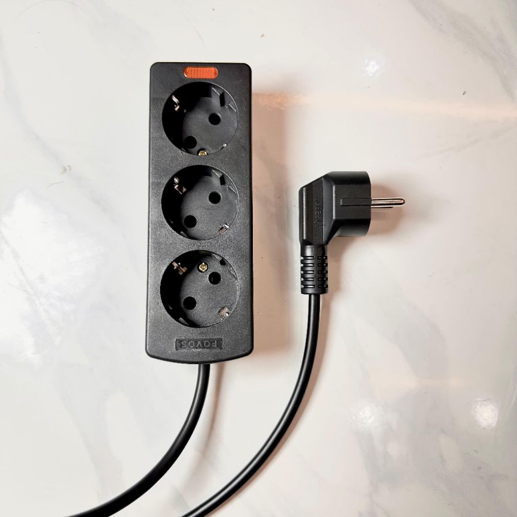 stop kontak colokan sambungan listrik hitam terminal 3 lubang panjang 2,5/5/10 m meter  kualitas ter